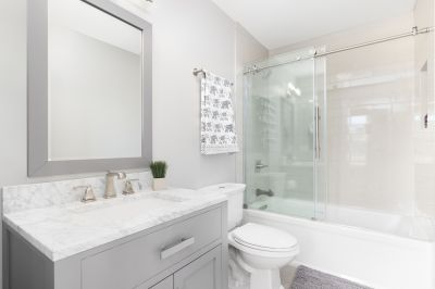 Custom Shower and Tub Installers